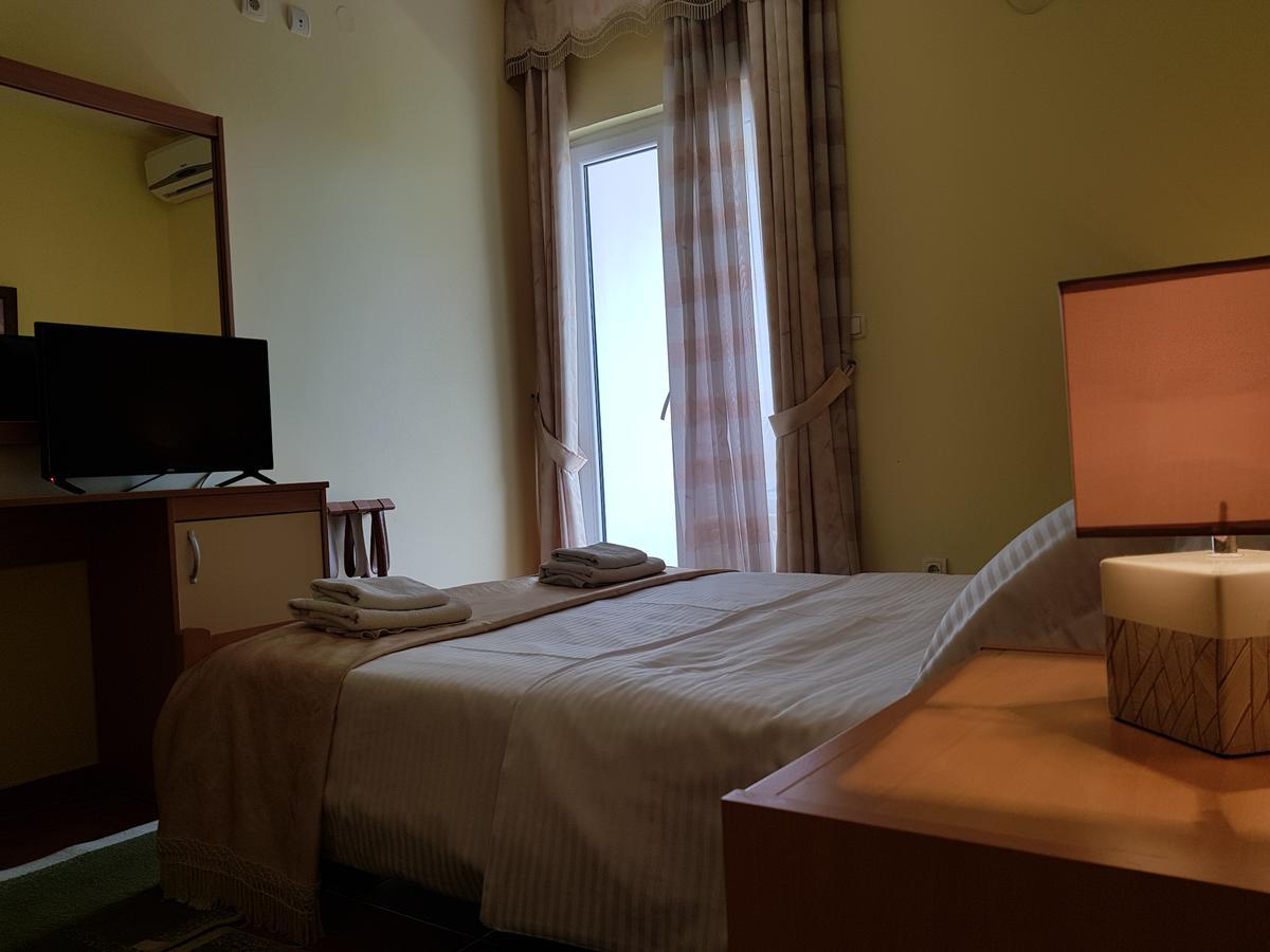 Tamara * Budva